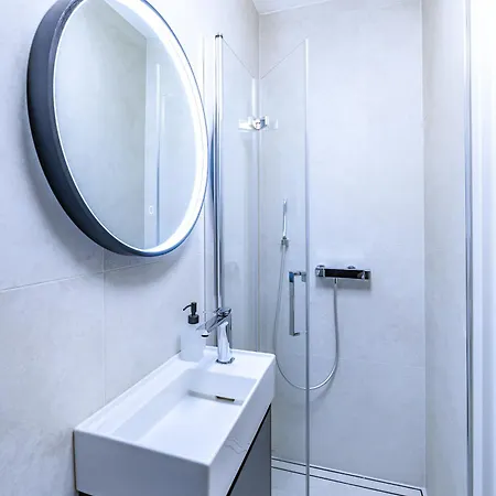 Isolana Apartment Izola Exterior photo