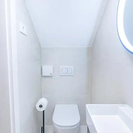 Isolana Apartment Izola Exterior photo